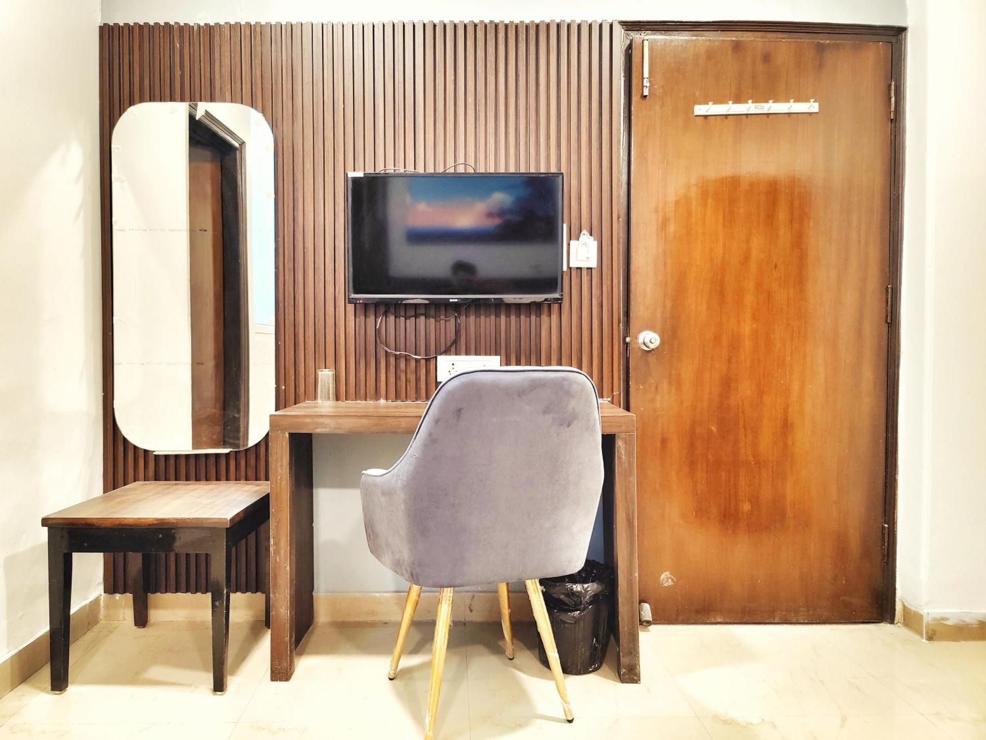 ניו דלהי Airport Hotel The Terminal מראה חיצוני תמונה